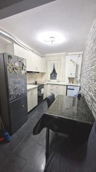 Apartament cu 2 camere semidecomandat în Electroprecizia