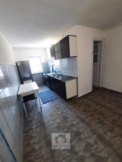 Apartament cu 2 camere decomandat în Aviației