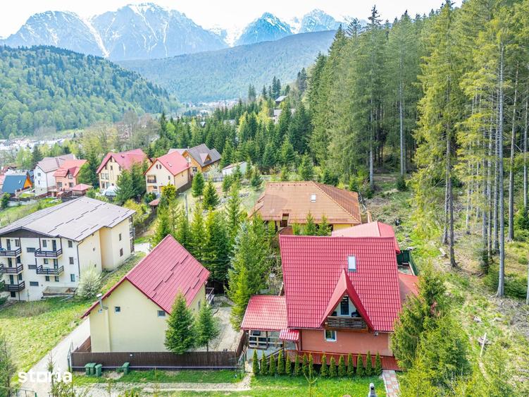Casă cu 6 camere cu Teren 500 Mp în Central