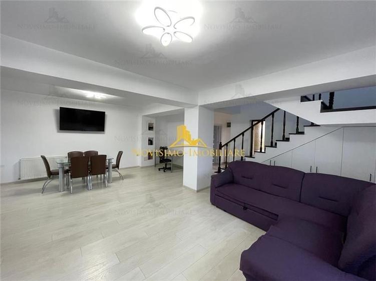 Duplex cu 4 camere cu Teren 800 Mp în Strejnicu