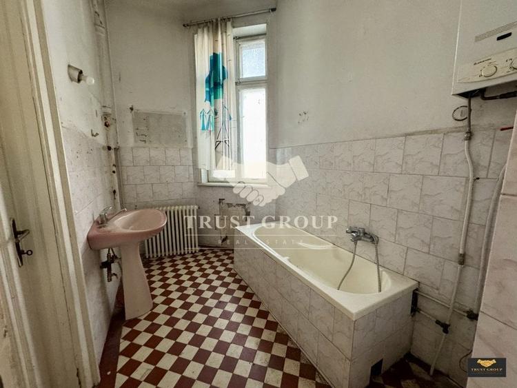 Apartament cu 4 camere decomandat în Cișmigiu