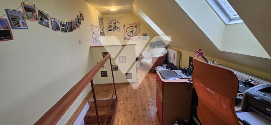 Apartament cu 2 camere decomandat, mobilat în Cedonia