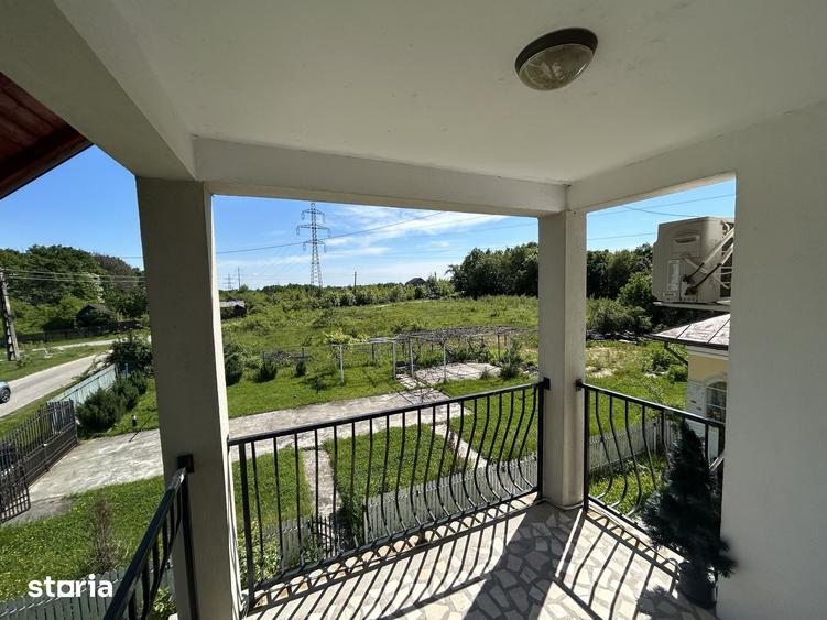 Casă cu 3 camere cu Teren 2496 Mp în Băbana