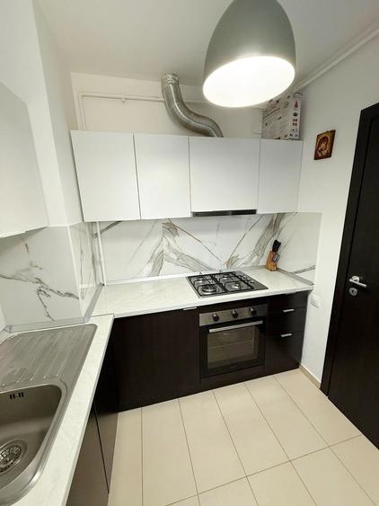Apartament cu 2 camere decomandat în Crețuleasca
