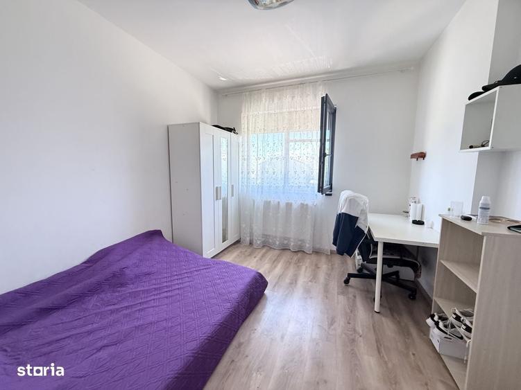 Casă cu 3 camere cu Teren 100 Mp în Central