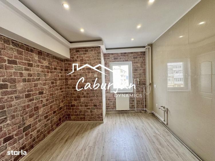 Apartament cu 3 camere decomandat în Nord