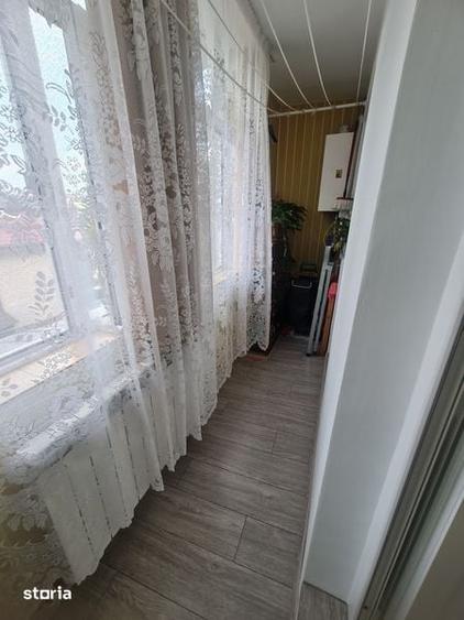 Apartament cu 4 camere decomandat în Țiglina 1