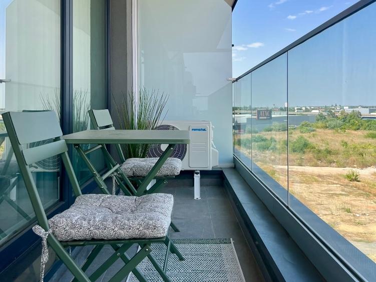Apartament cu 2 camere semidecomandat, mobilat în Chitila