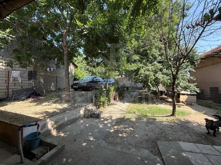 Casă cu Teren 432 Mp în Brestei