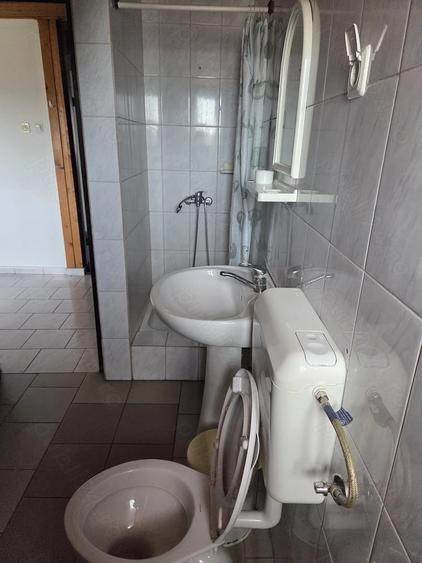 Garsonieră decomandată în Bucovina