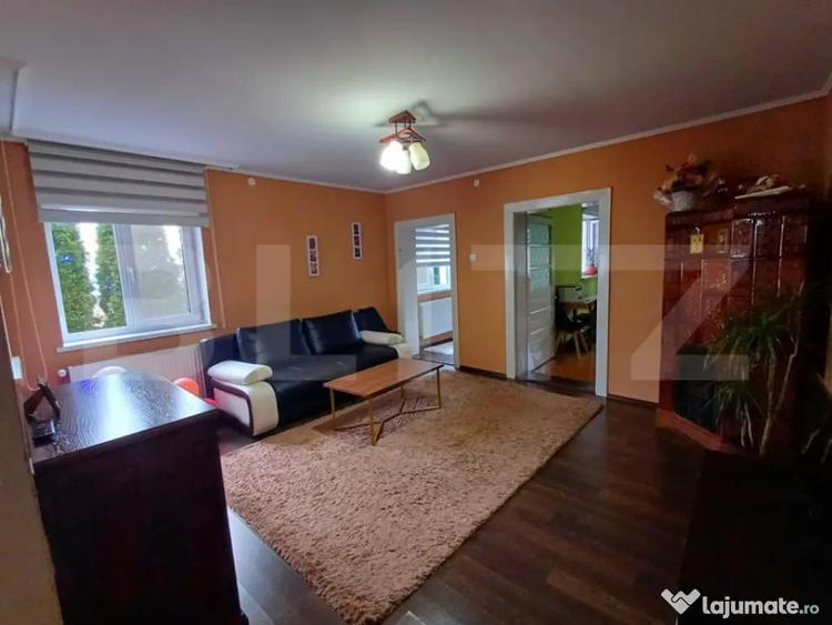 Casă cu 4 camere cu Teren 270 Mp în Central