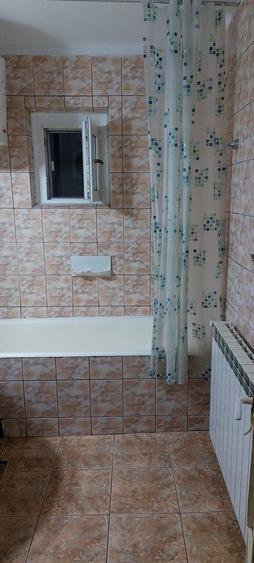 Apartament cu 2 camere decomandat în E3