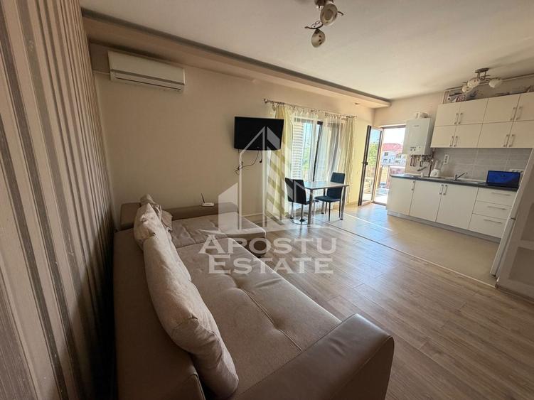 Apartament cu 3 camere decomandat, mobilat în Dumbrăvița