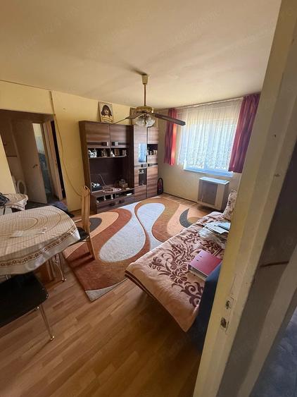 Vand apartament 2 camere micro 14 str Prahova - 3
