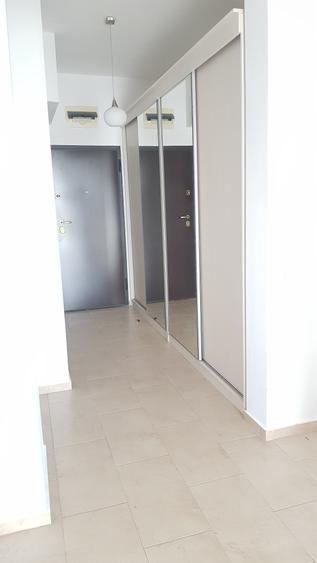 Apartament cu 2 camere semidecomandat în Pipera