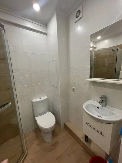 Garsonieră decomandată în Florilor