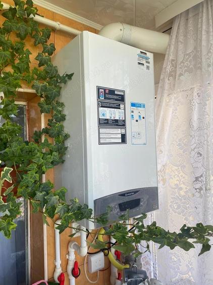 Apartament cu 2 camere decomandat în Motru
