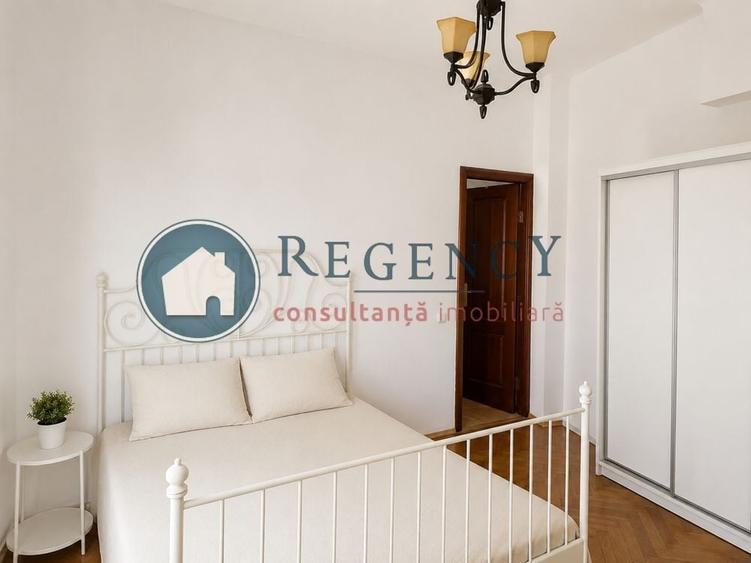 Apartament cu 6 camere decomandat în Unirii