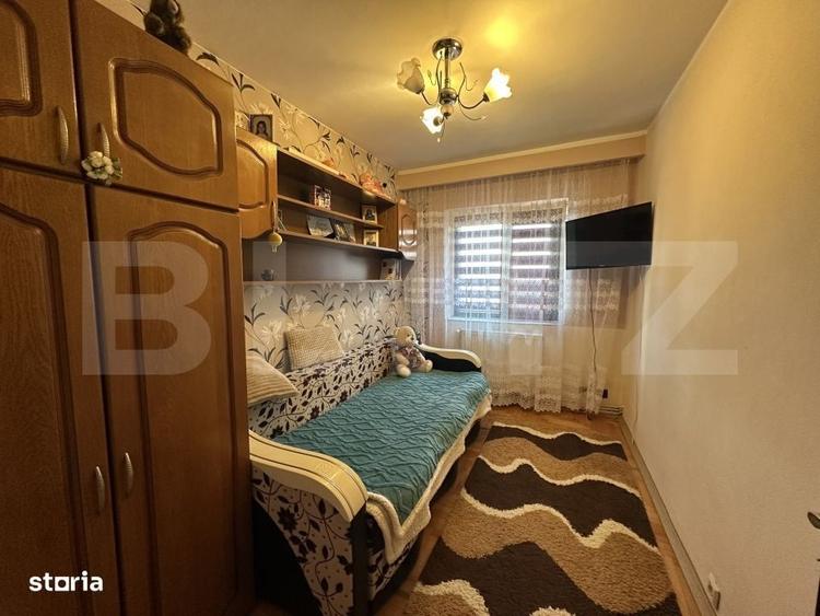 Apartament cu 3 camere decomandat în 9 Mai