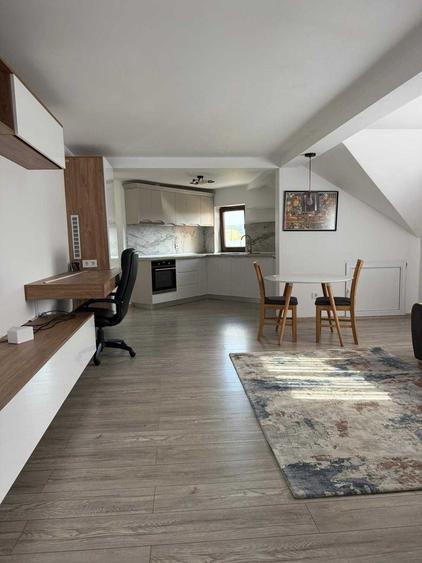 Apartament cu 2 camere semidecomandat în Exterior Vest