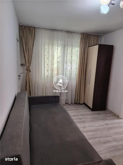 Apartament cu 2 camere nedecomandat în Podu Roș