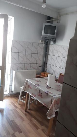 Apartament cu 3 camere decomandat în Tudor Vladimirescu