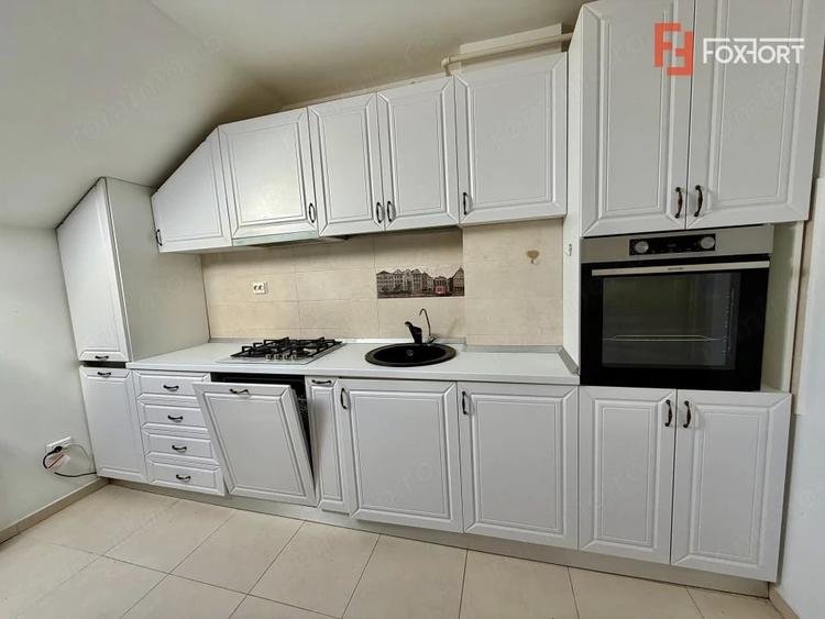 Apartament cu 2 camere decomandat în Bucovina