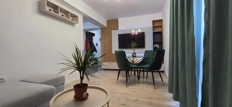 Apartament cu 2 camere decomandat, mobilat în Titan