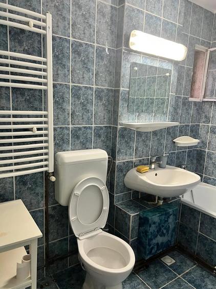 Apartament cu 3 camere decomandat în Aradului