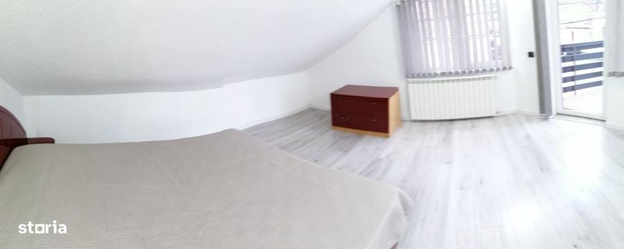 Casă cu 4 camere cu Teren 50 Mp în Podgoria