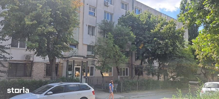 Apartament cu 2 camere semidecomandat în Țiglina 1