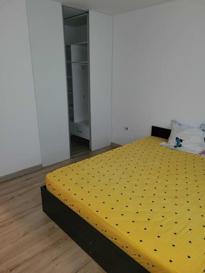 Apartament cu 2 camere decomandat în Giurgiului