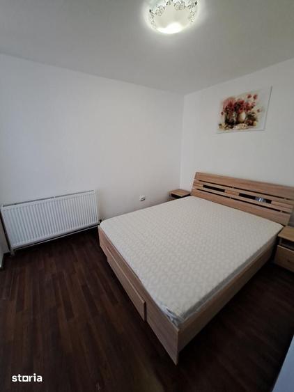 Apartament cu 3 camere în Cetate