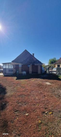 Casă cu 2 camere cu Teren 6076 Mp în Tritenii de Jos