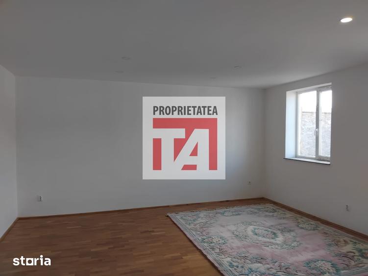 Spațiu comercial, de 249 mp, în Depozitelor
