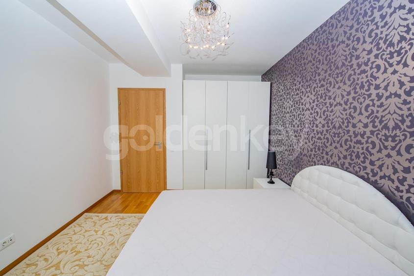 Apartament cu 3 camere semidecomandat, mobilat în Iancu Nicolae