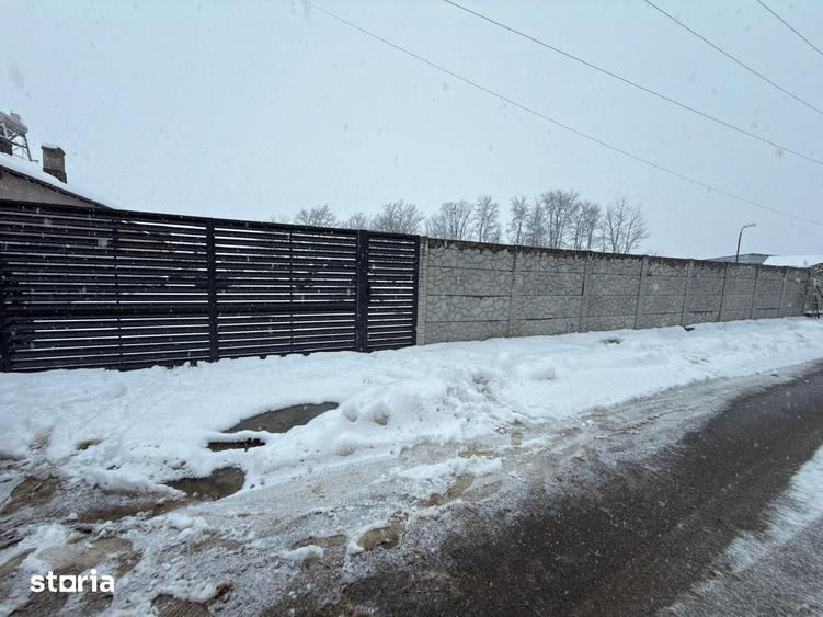 Vanzare teren in Colanu- acces rapid catre Targovi?te! - 3