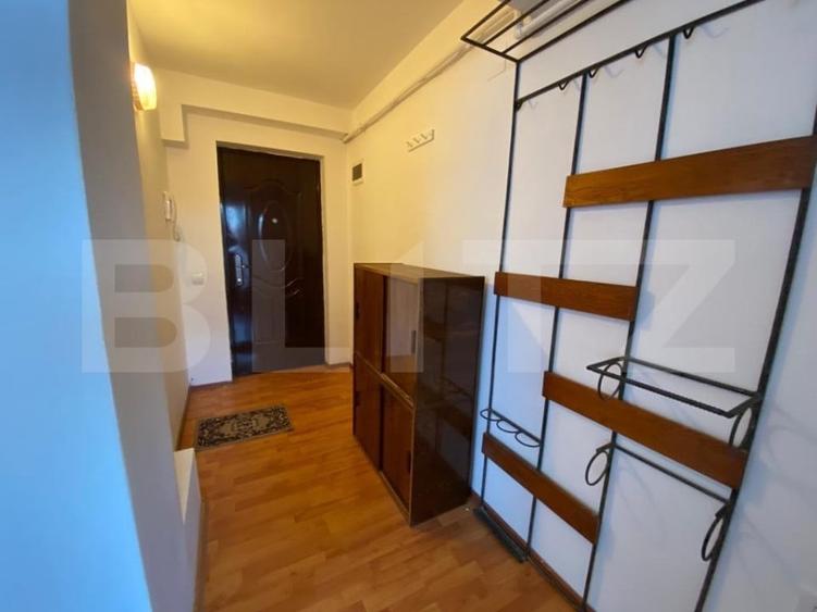 Apartament cu 3 camere semidecomandat, mobilat în Mănăștur