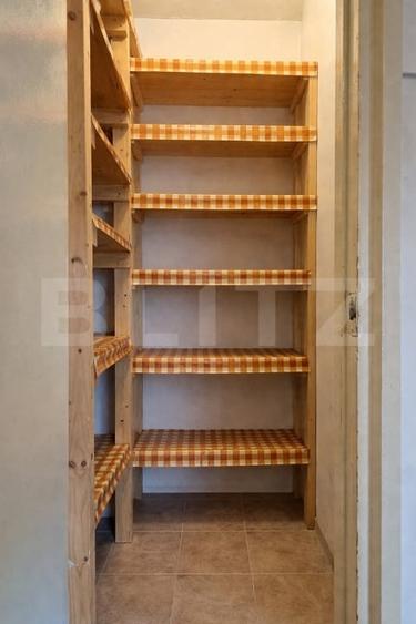 Apartament cu 3 camere decomandat, mobilat în Tudor