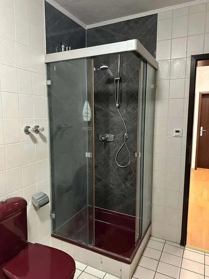 Garsonieră decomandată în Lujerului