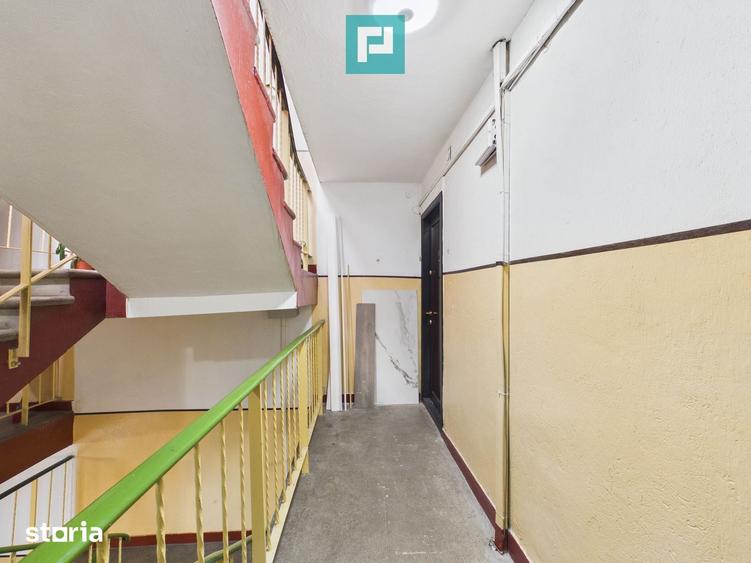 Apartament cu 4 camere decomandat în Banu Mărăcine