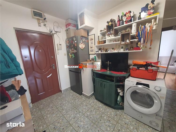 Apartament cu 3 camere decomandat în Marghita
