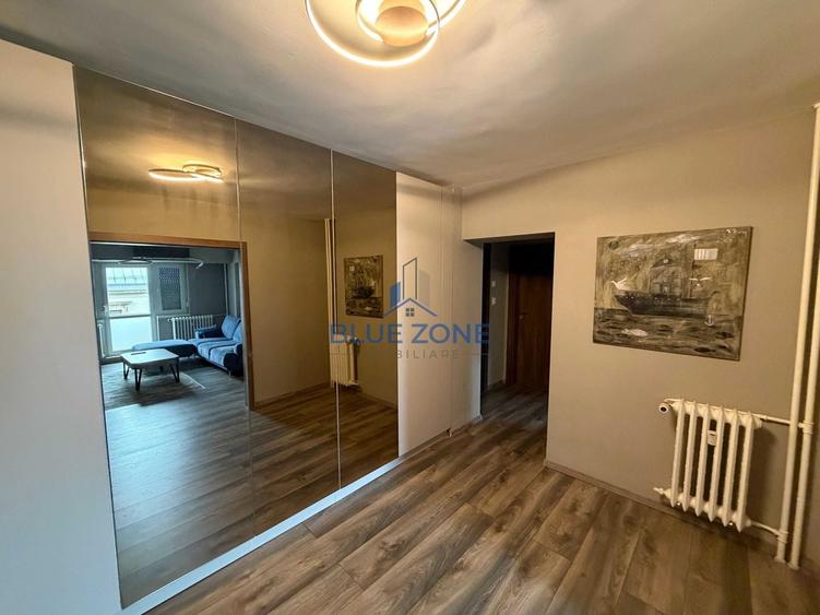 Apartament cu 3 camere decomandat, mobilat în Unirii