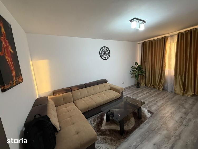 Apartament cu 2 camere decomandat în Galata