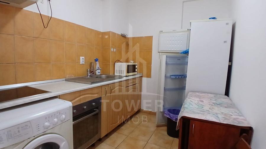 Apartament cu 2 camere semidecomandat, mobilat în Broscărie