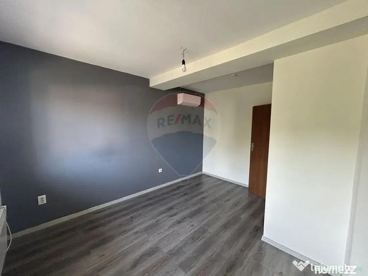 Spațiu comercial, de 45 mp, în Central