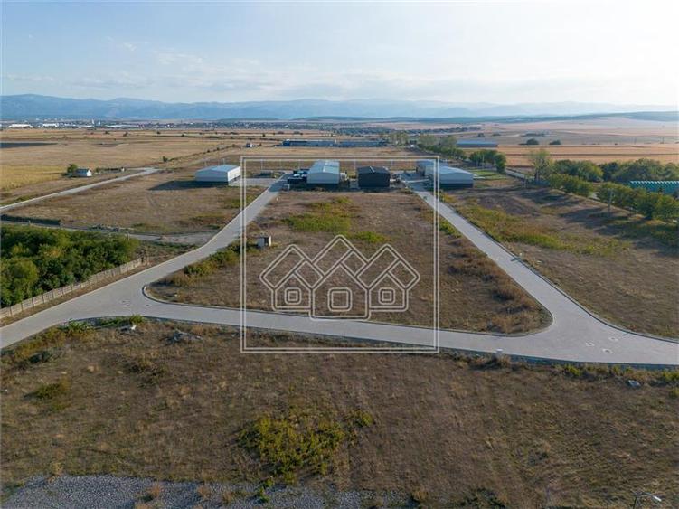 Spațiu industrial, de 528 mp, în Șura Mică