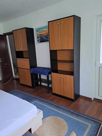 Garsonieră decomandată, mobilată în Târgu Cucu