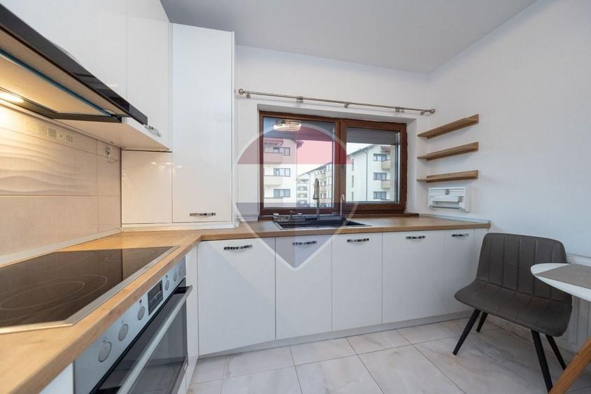 Apartament cu 2 camere, mobilat în Sânpetru
