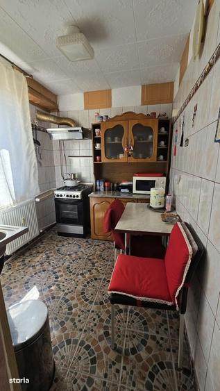 Apartament cu 2 camere decomandat în Giurgiului